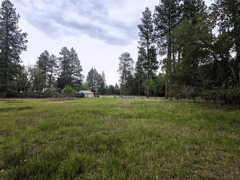 Tiny photo for 2037 Middle Bear Creek Road, Victor, MT 59875 (MLS # 30071033)