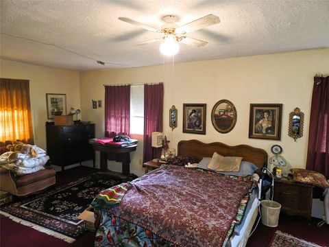 Tiny photo for 2037 Middle Bear Creek Road, Victor, MT 59875 (MLS # 30071033)