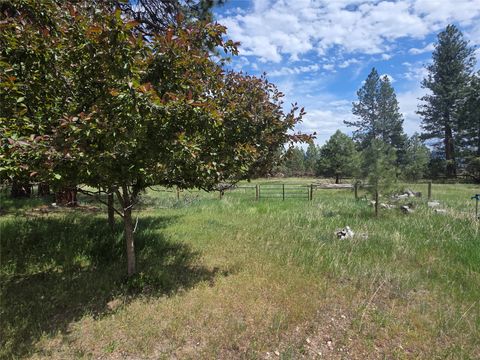 Tiny photo for 2037 Middle Bear Creek Road, Victor, MT 59875 (MLS # 30071033)