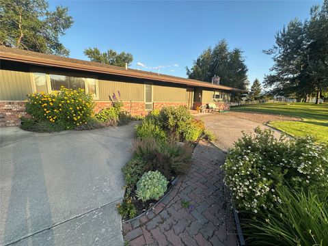 Photo of 600 Leisure Drive, Kalispell, MT 59901 (MLS # 30065721)