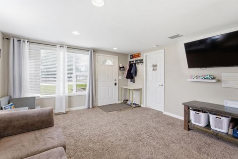 Tiny photo for 1215 7th Avenue W, Kalispell, MT 59901 (MLS # 30068285)