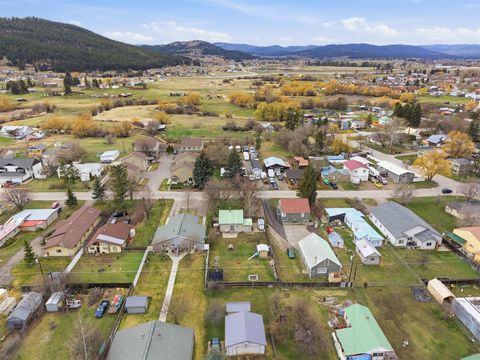 Tiny photo for 1215 7th Avenue W, Kalispell, MT 59901 (MLS # 30068285)