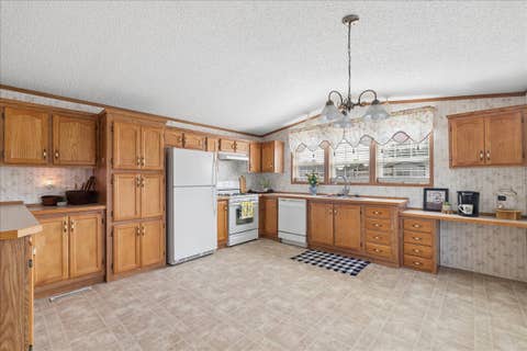 Tiny photo for 4157 Highwood Drive, Great Falls, MT 59405 (MLS # 30075923)