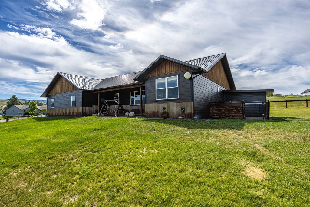 Photo of 1067 Molly Joanne Lane, Florence, MT 59833 (MLS # 30072976)