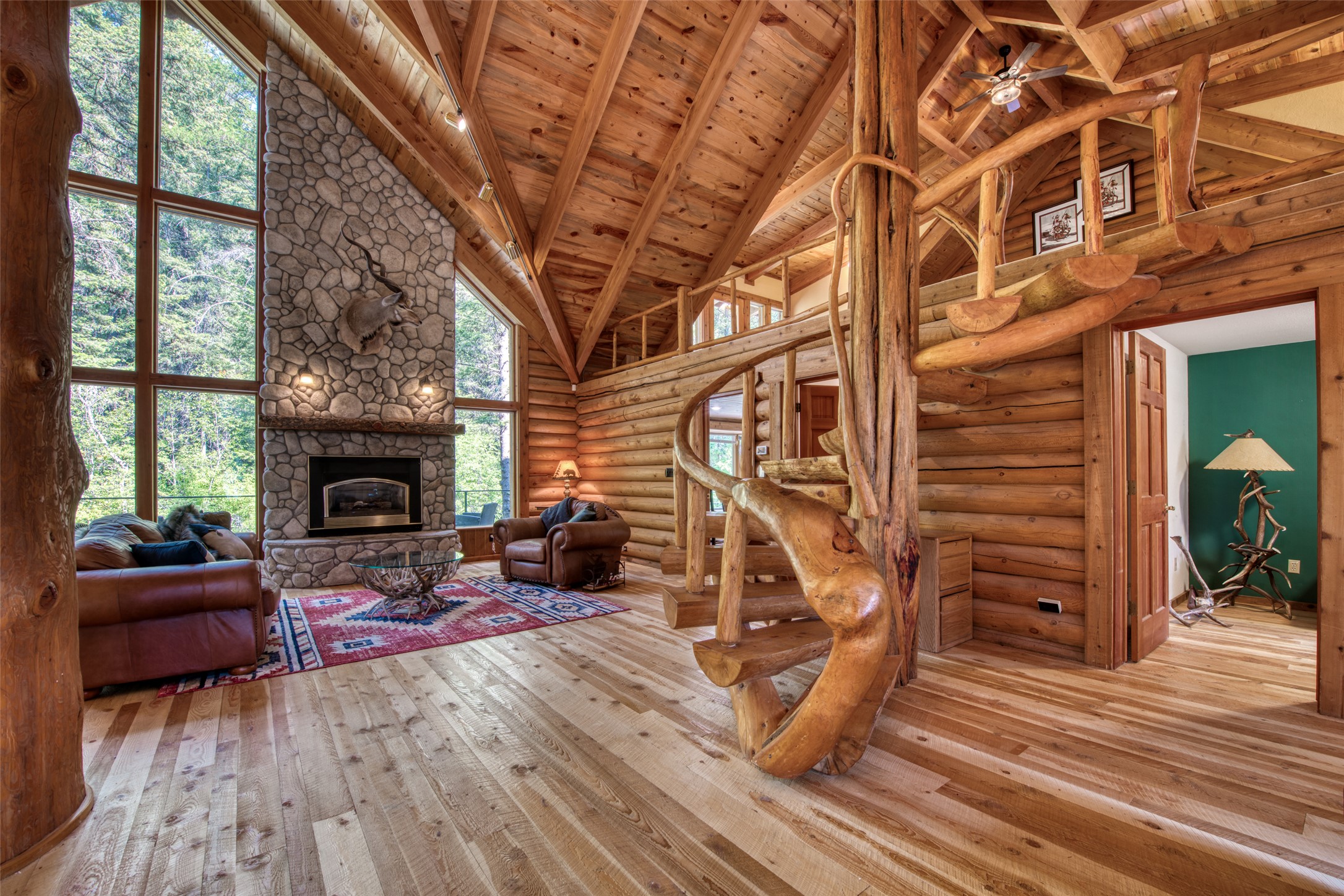 Victor, Montana 59875, United States, 6 Bedrooms Bedrooms, ,3 BathroomsBathrooms,Residential,Active,146217