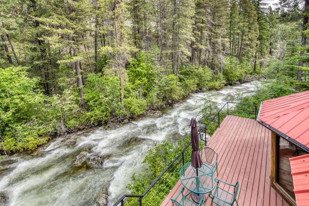 Photo of 1062 Bear Creek Trail, Victor, MT 59875 (MLS # 30051296)