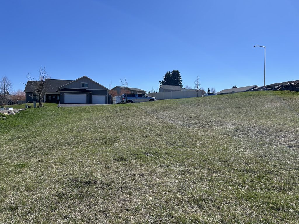 Photo of 118 Beville Court, Kalispell, MT 59901 (MLS # 30069431)