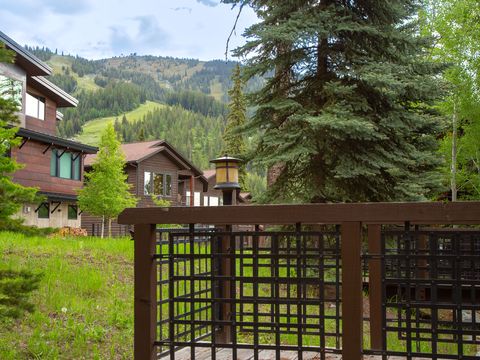 Tiny photo for 398 Moose Run Drive, Whitefish, MT 59937 (MLS # 30044591)