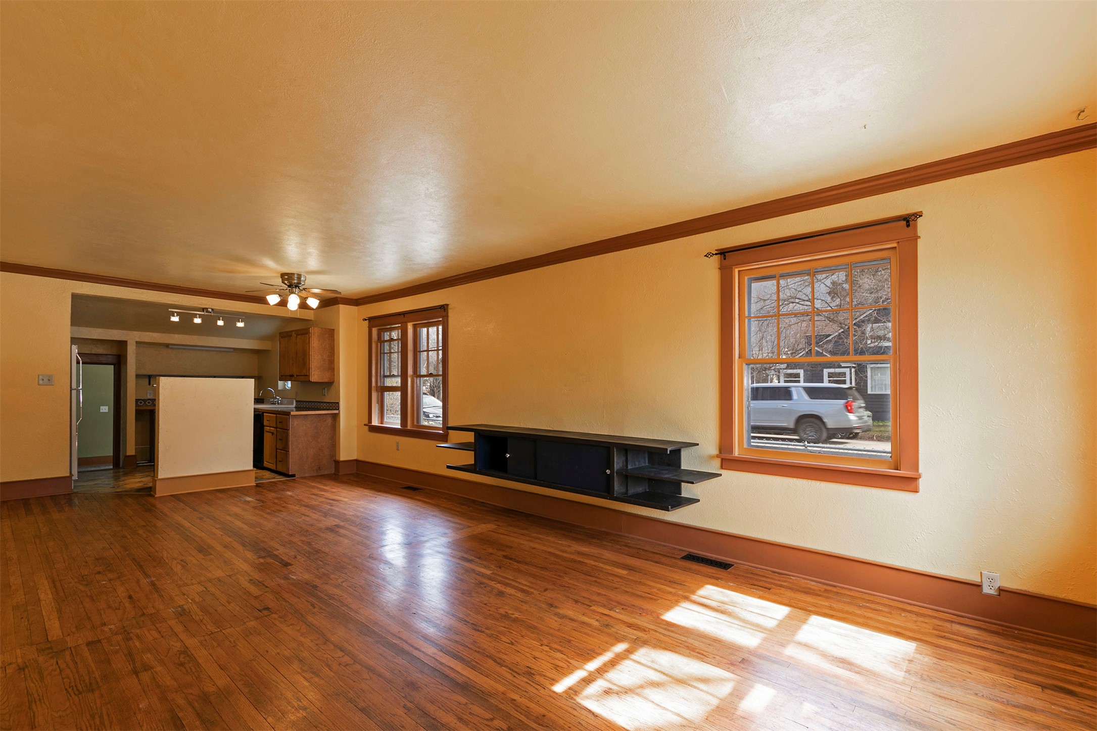 1802 S 12th Street W