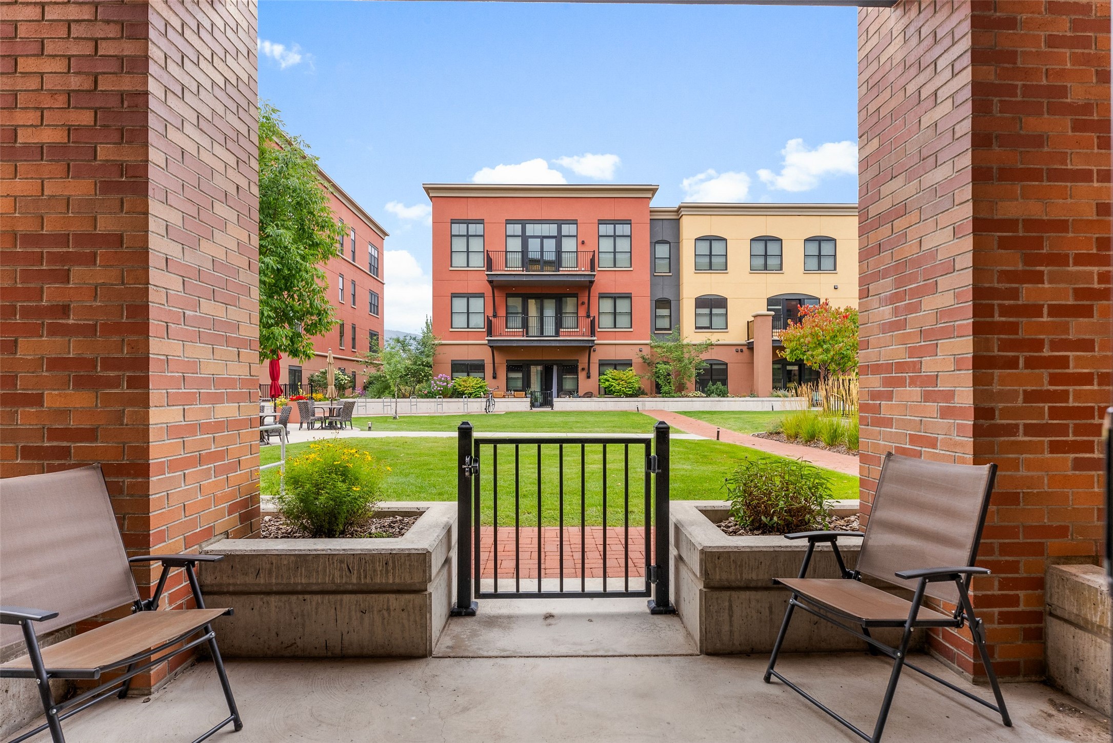 875 Wyoming Street 105