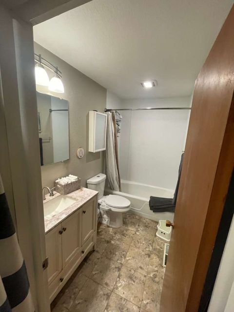 Tiny photo for 208 Dixon Avenue, Missoula, MT 59801 (MLS # 30069101)