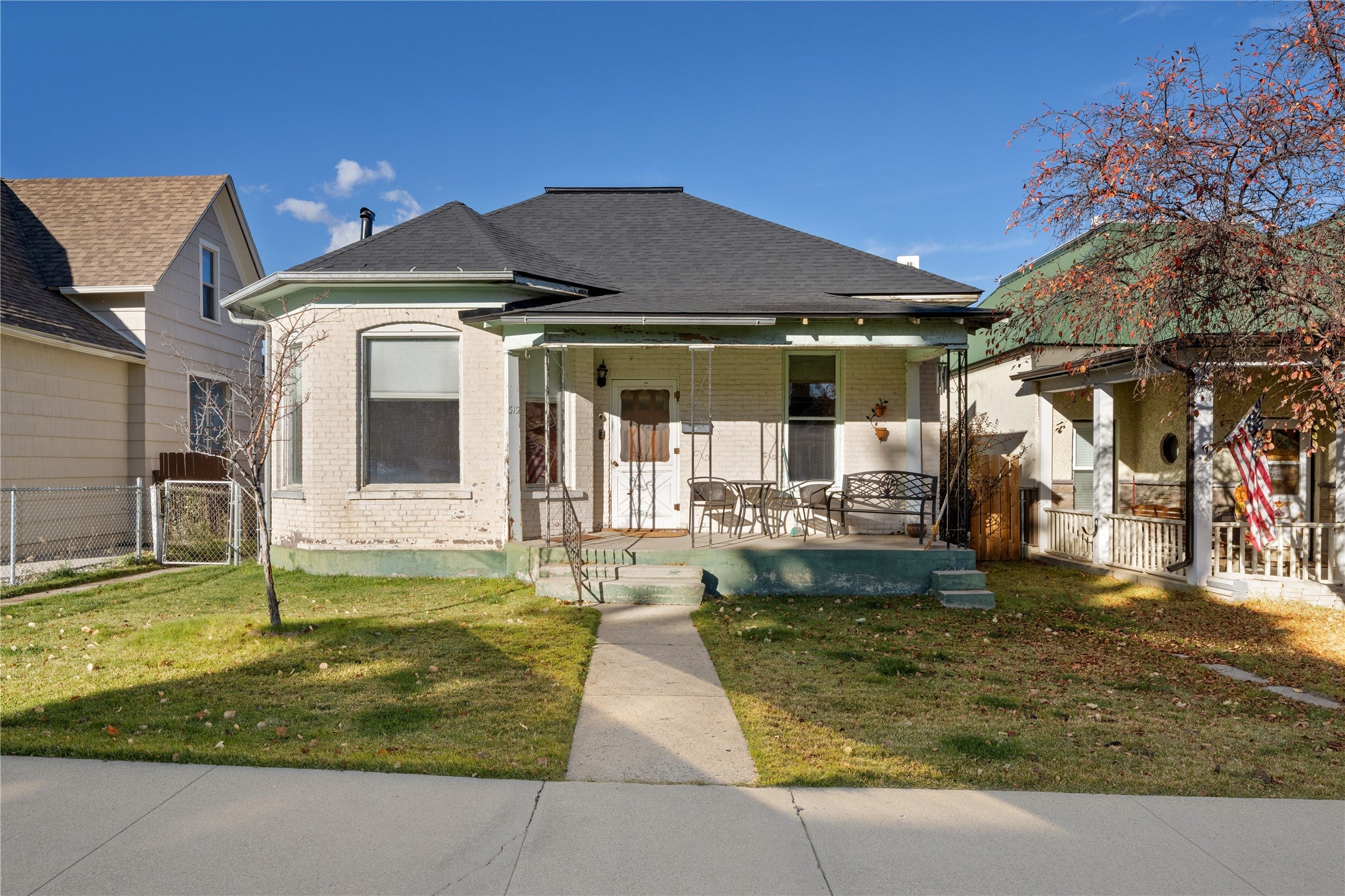 512 Locust Street
