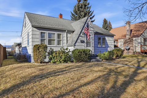 Tiny photo for 786 5th Avenue, Kalispell, MT 59901 (MLS # 30065162)