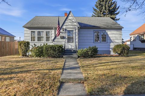 Photo of 786 5th Avenue, Kalispell, MT 59901 (MLS # 30065162)