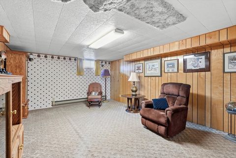 Tiny photo for 786 5th Avenue, Kalispell, MT 59901 (MLS # 30065162)
