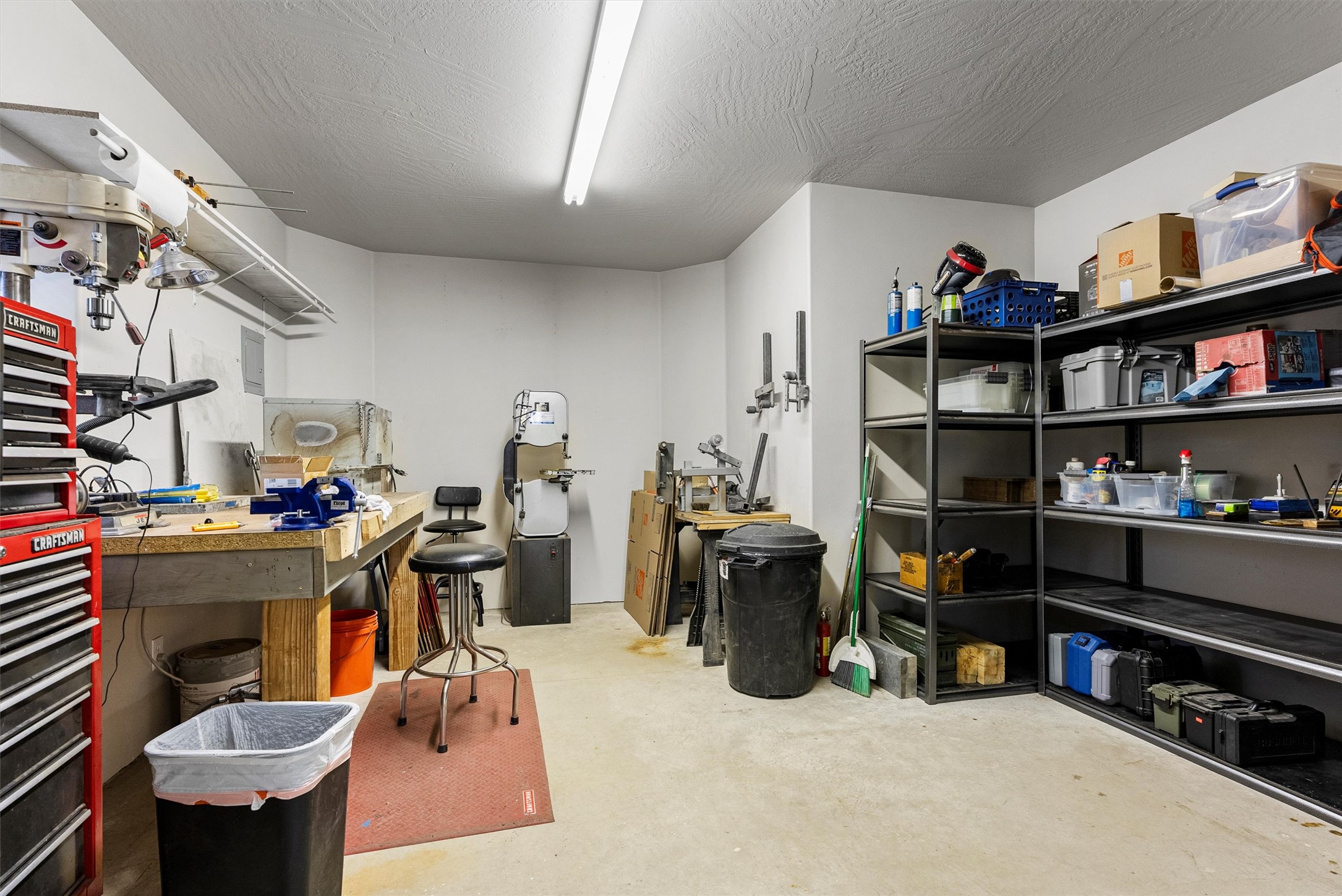 Missoula, Montana 59804, United States, 4 Bedrooms Bedrooms, ,4 BathroomsBathrooms,Residential,Active,147637