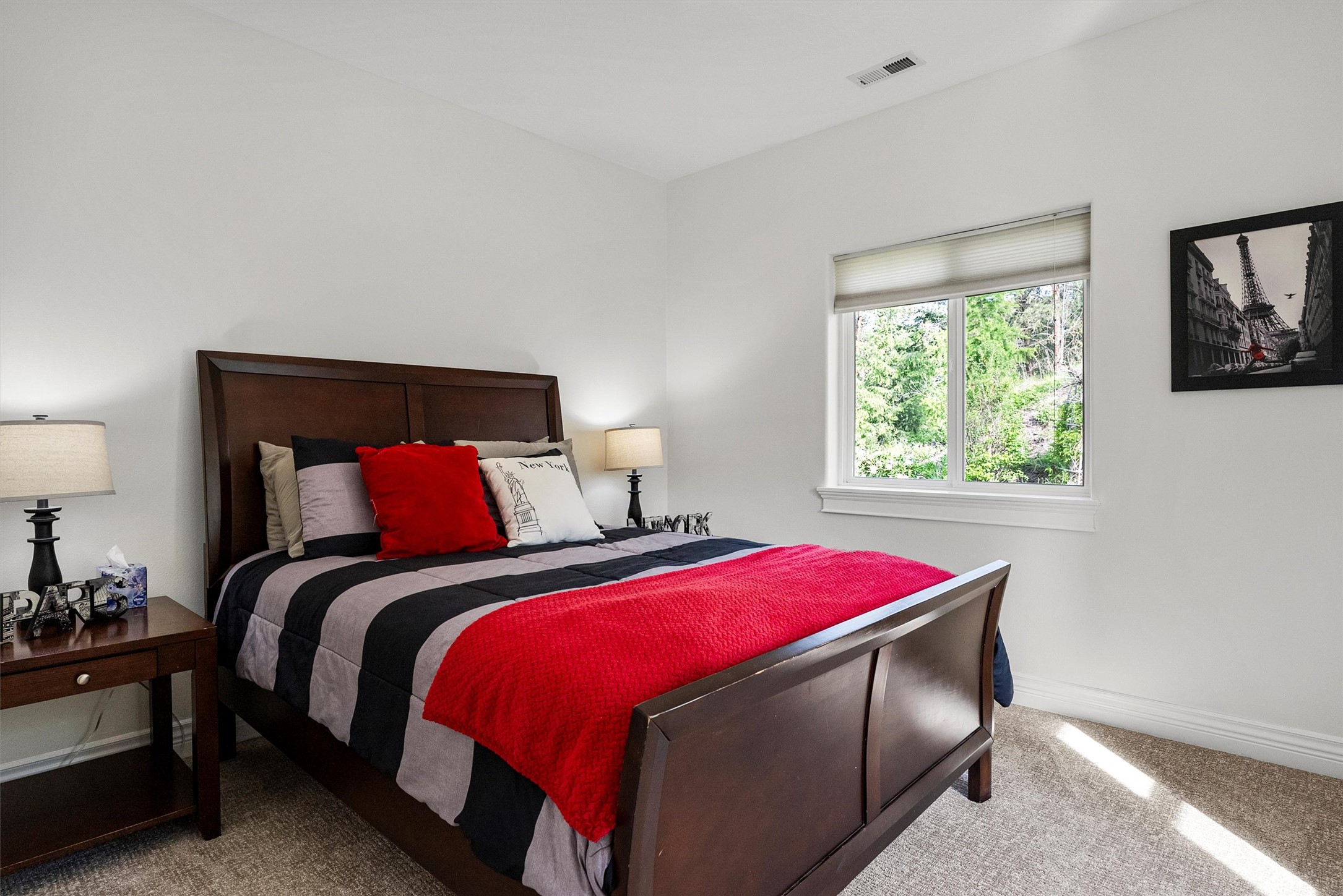 Missoula, Montana 59804, United States, 4 Bedrooms Bedrooms, ,4 BathroomsBathrooms,Residential,Active,147637