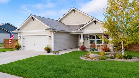 Photo of 167 Swede Trail, Kalispell, MT 59901 (MLS # 30079968)