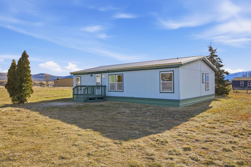 Photo of 1079 Lark View Lane, Stevensville, MT 59870 (MLS # 30066220)