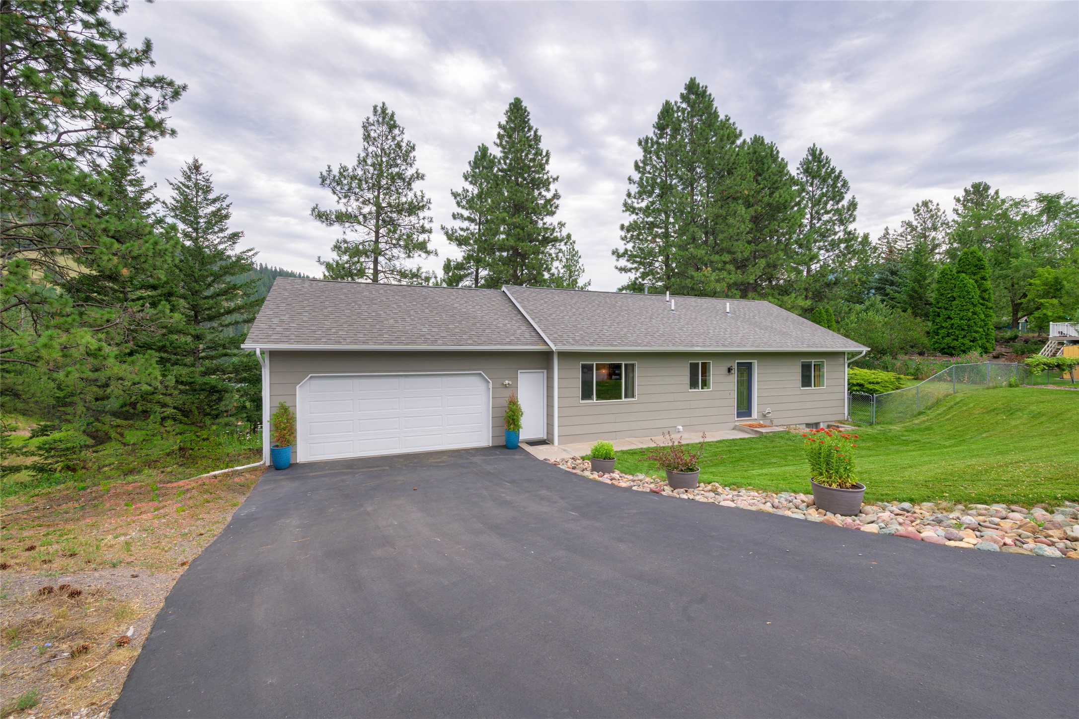 4140 Placer Lane