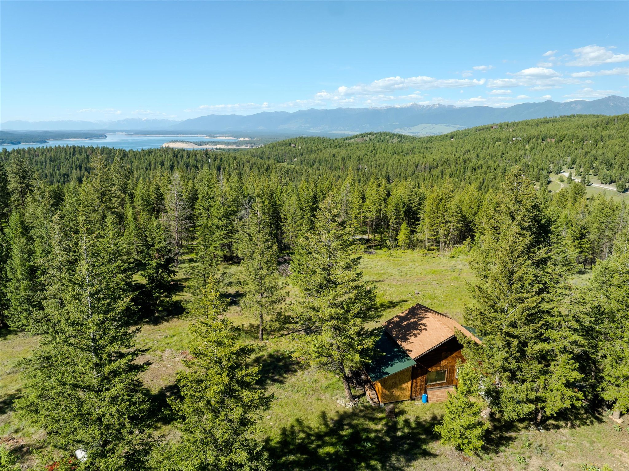 747 Grand View Drive