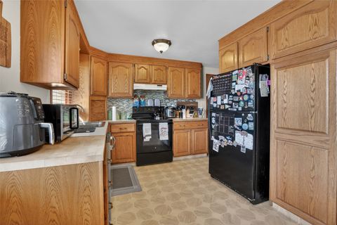 Tiny photo for 713 26th Avenue NE, Great Falls, MT 59404 (MLS # 30068277)