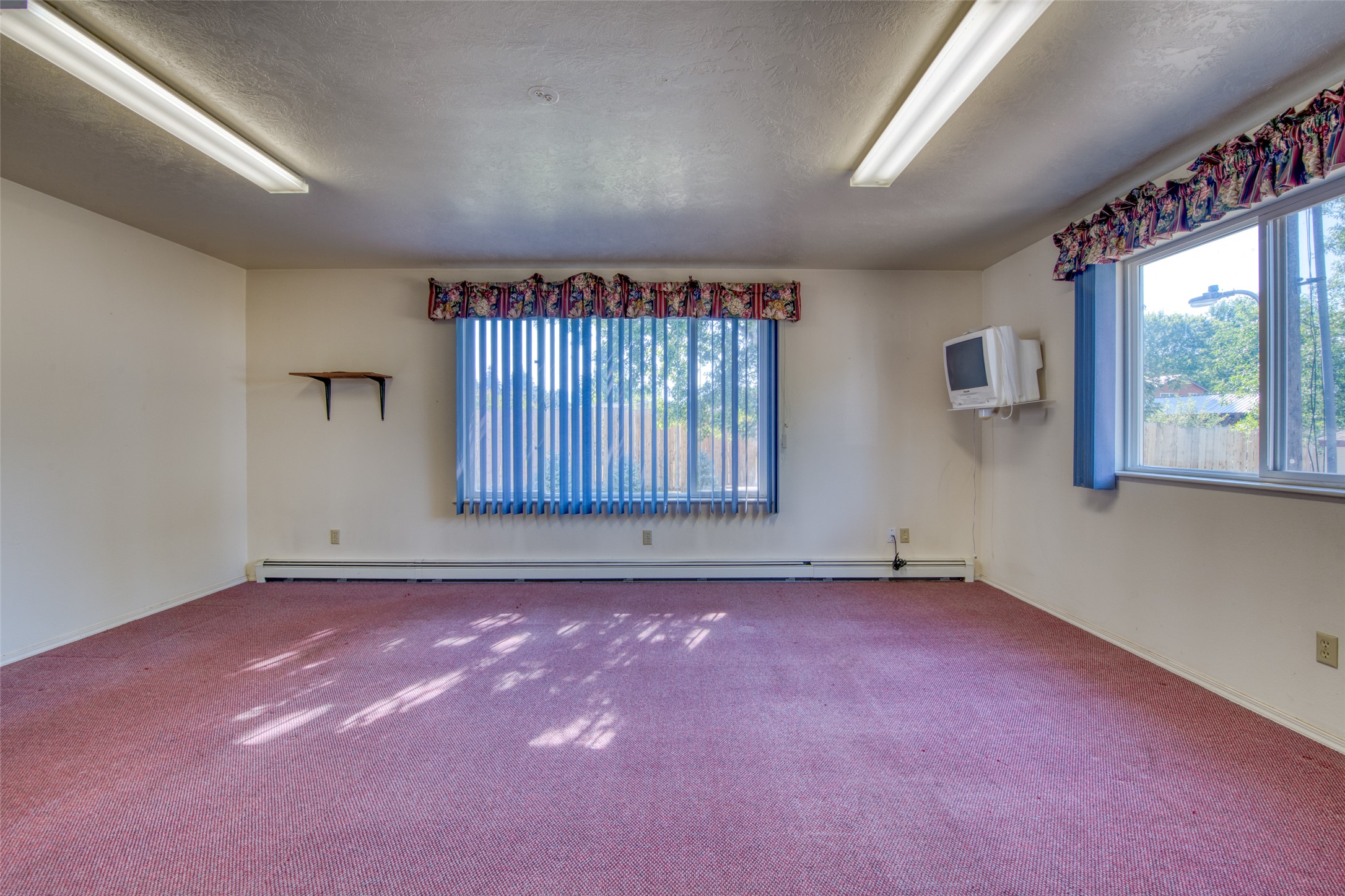 Corvallis, Montana 59828, United States, 3 Bedrooms Bedrooms, ,3 BathroomsBathrooms,Residential,Active,191521