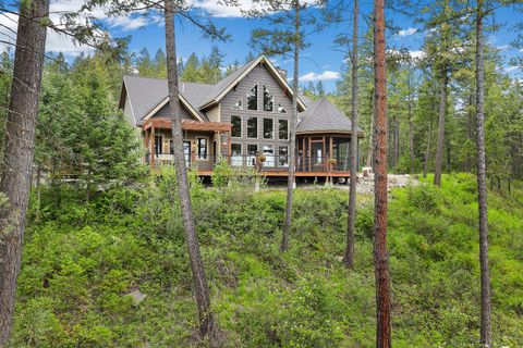 Photo of 156 Goldenview Lane, Lakeside, MT 59922 (MLS # 30070439)