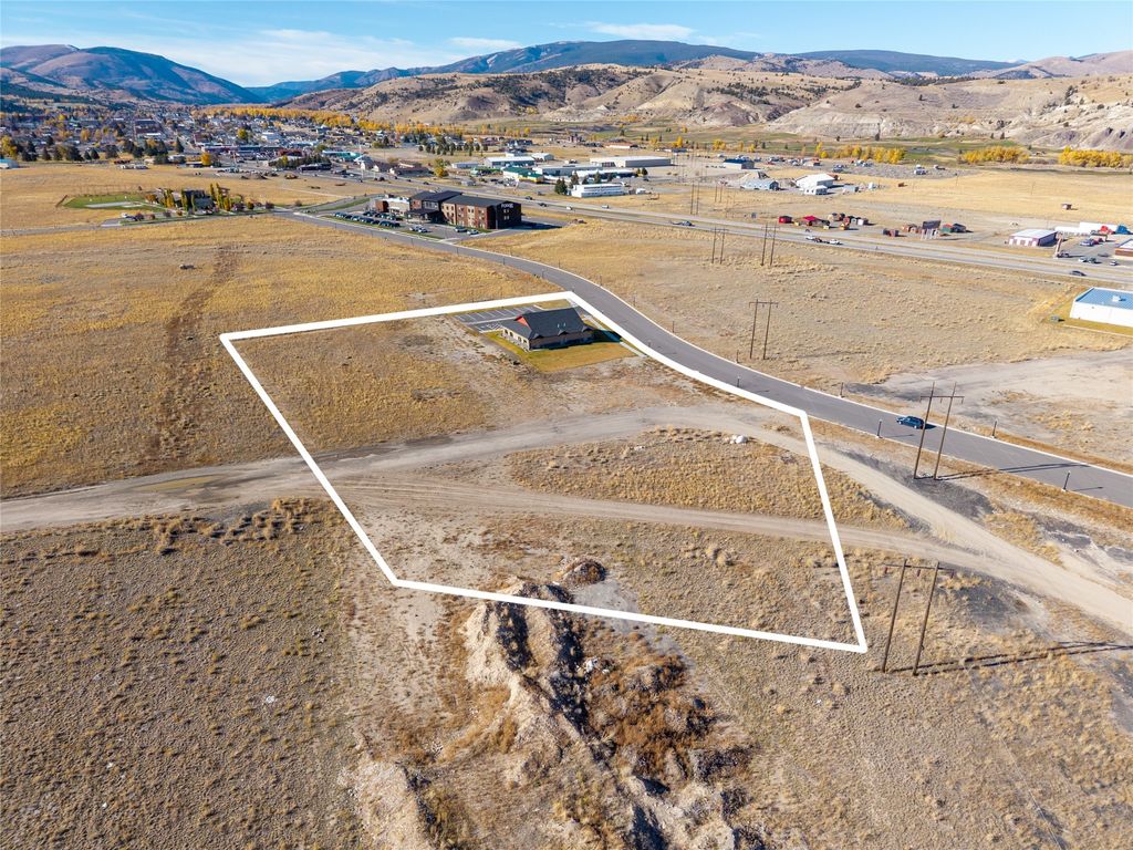 Photo of 101 Union Avenue, Anaconda, MT 59711 (MLS # 30060746)