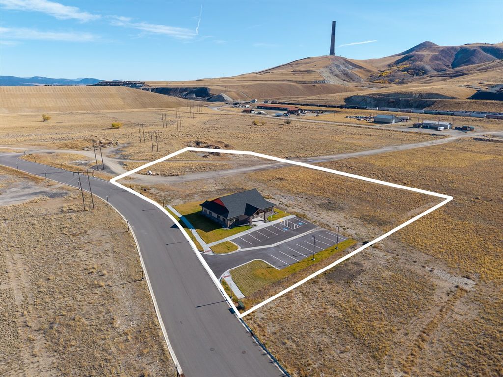 Photo of 101 Union Avenue, Anaconda, MT 59711 (MLS # 30060746)