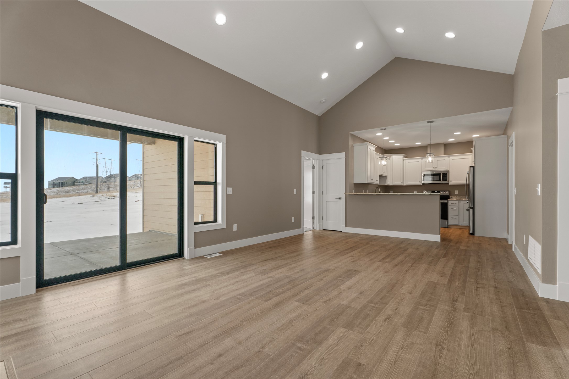 155 War Eagle Street