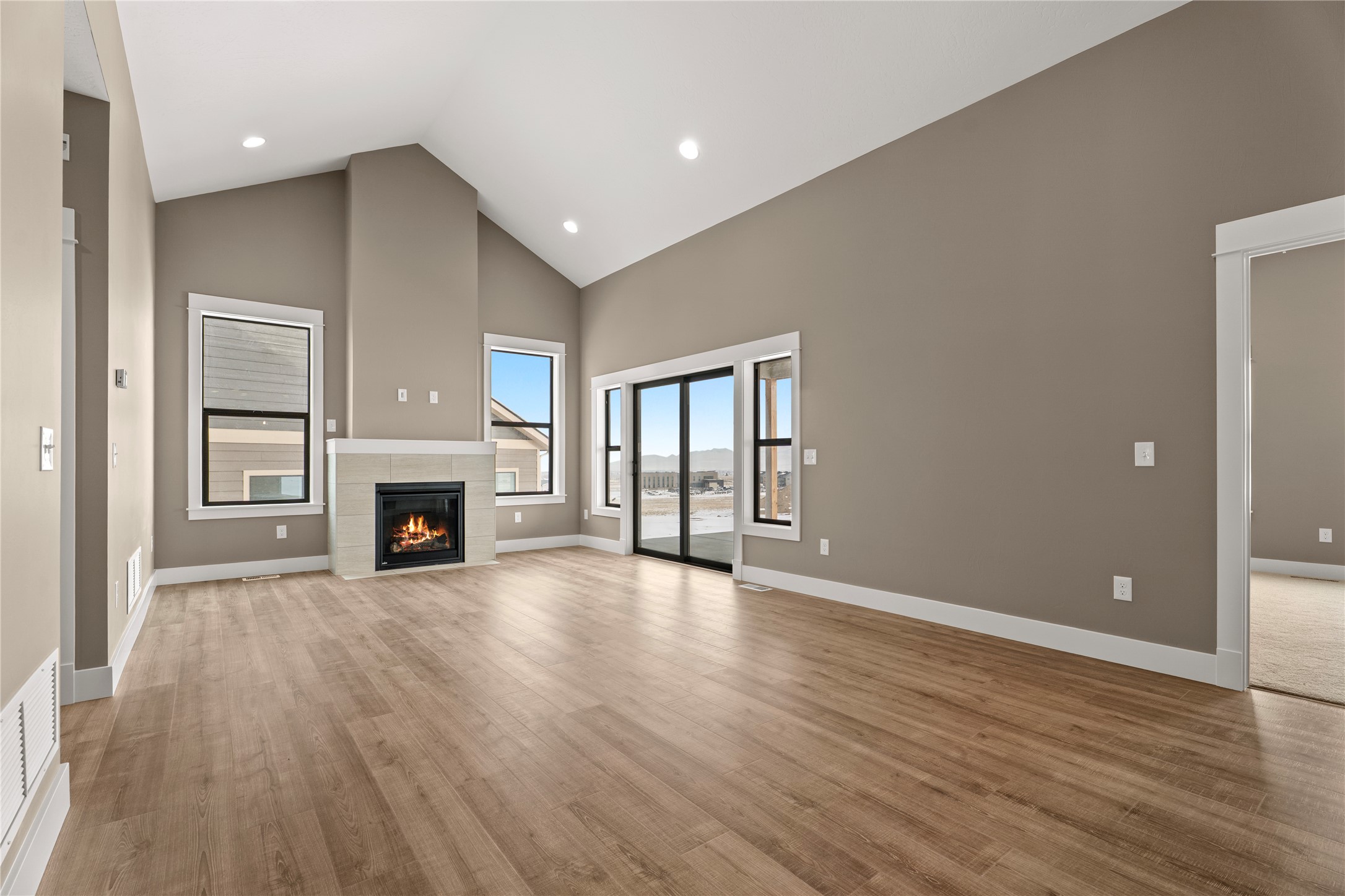 155 War Eagle Street