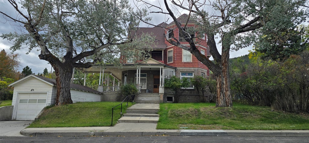 Photo of 909 Flowerree Street, Helena, MT 59601 (MLS # 30079640)