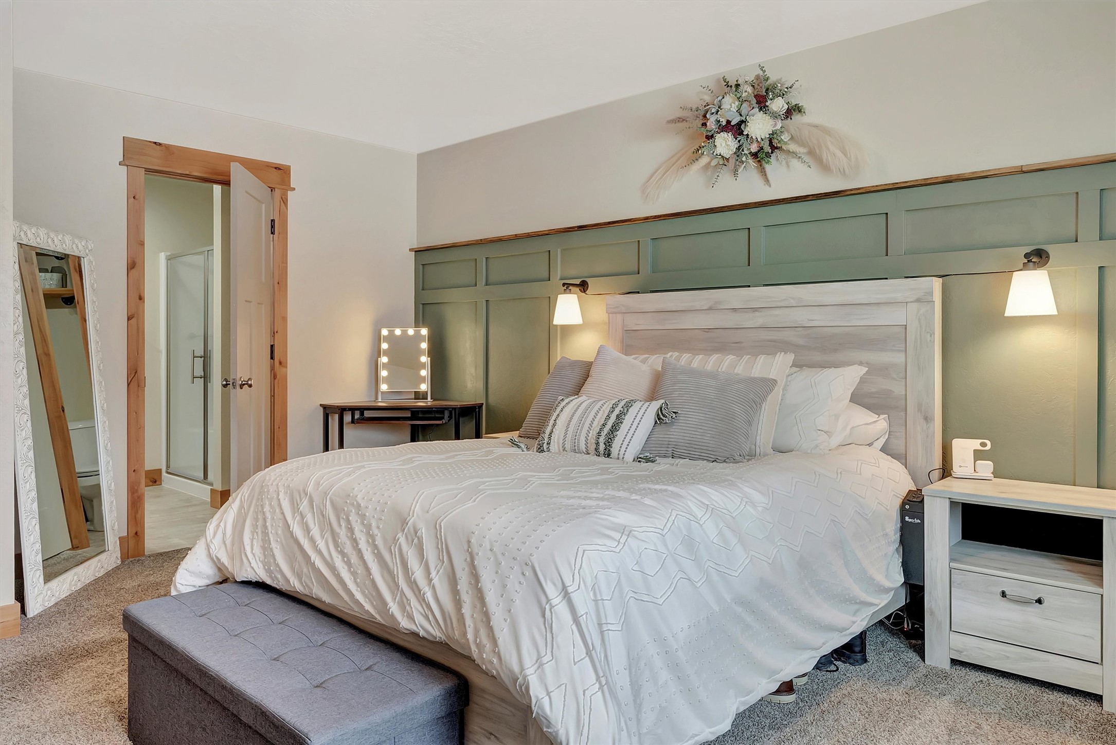 Florence, Montana 59833, United States, 3 Bedrooms Bedrooms, ,2 BathroomsBathrooms,Residential,Pending,10827