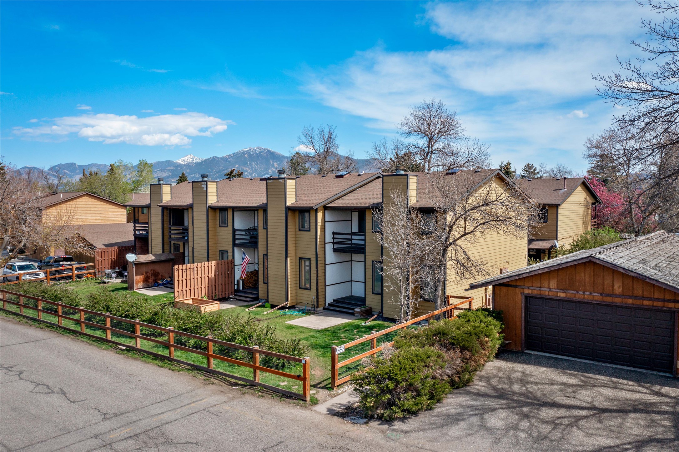 206 Pioneer Drive 44