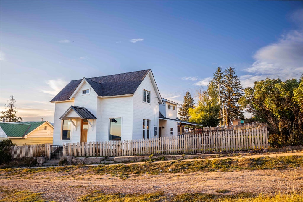 Photo of 315 W Sutter Street, Philipsburg, MT 59858 (MLS # 30078311)