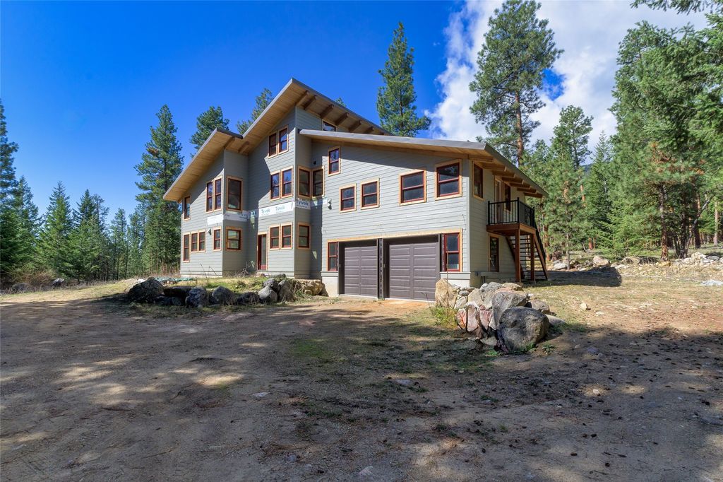 Photo of 437 Redtail Hawk Lane, Stevensville, MT 59870 (MLS # 30067933)