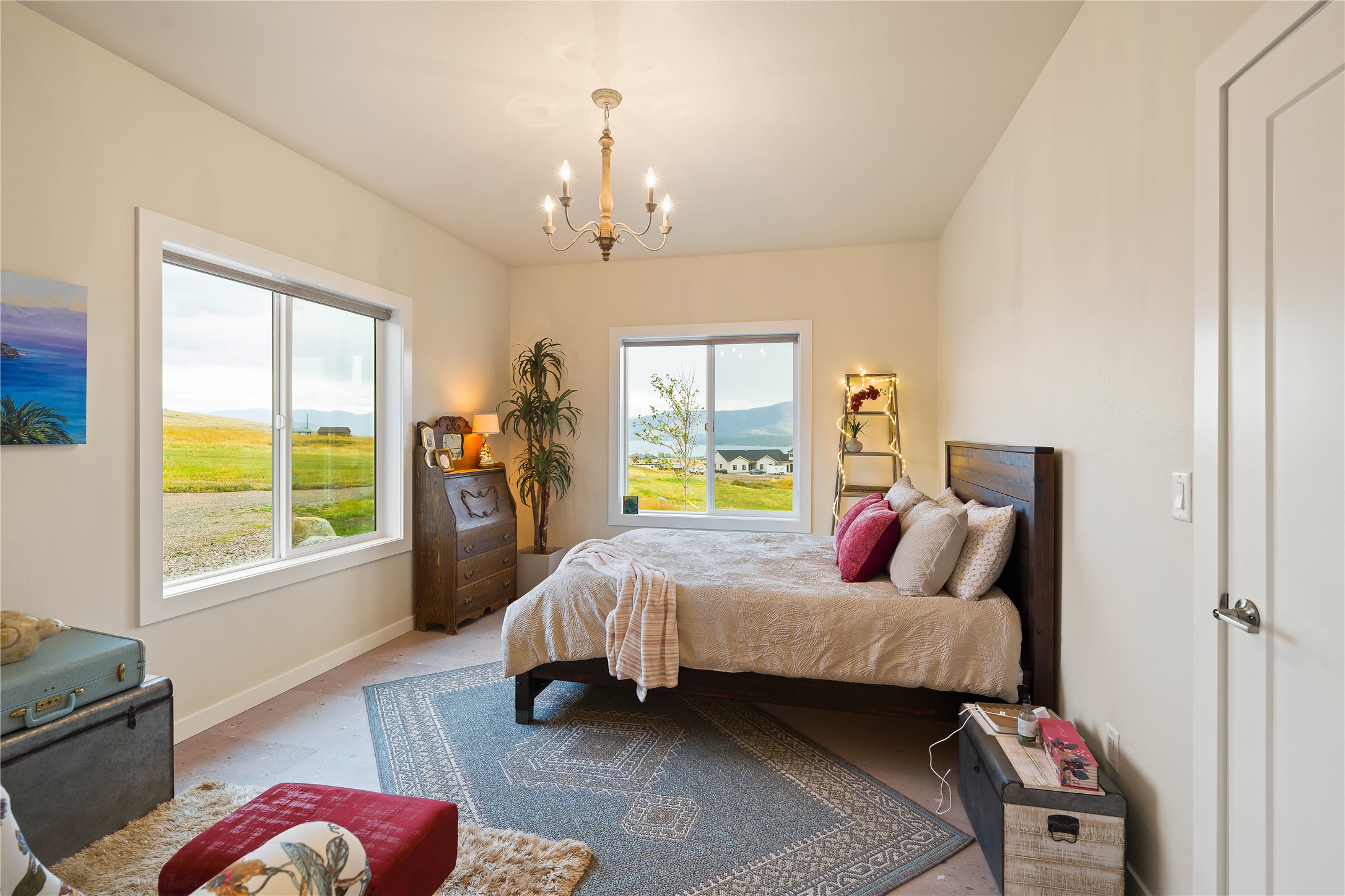 Elmo, Montana 59915, United States, 3 Bedrooms Bedrooms, ,3 BathroomsBathrooms,Residential,Active,187811