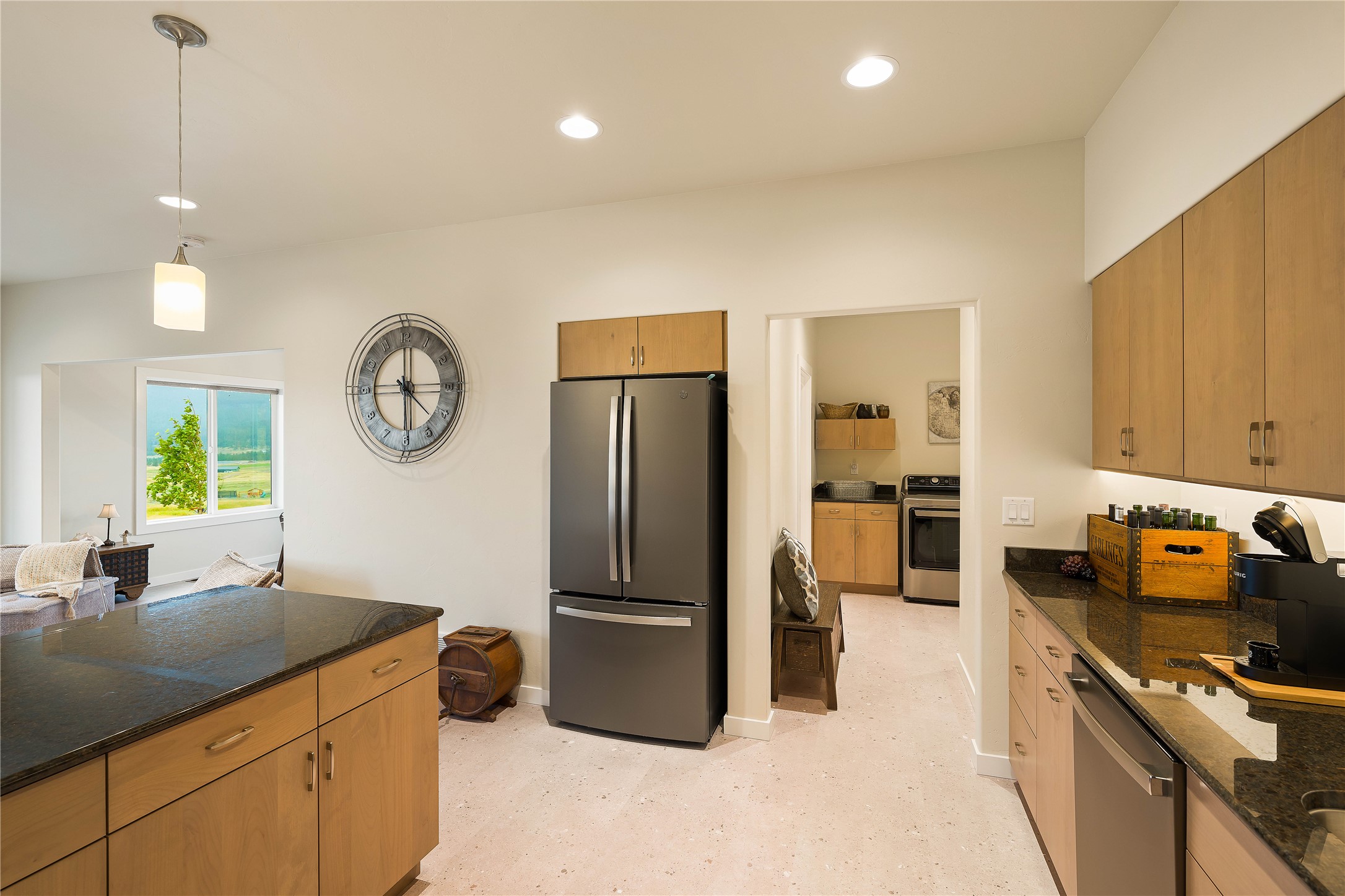 Elmo, Montana 59915, United States, 3 Bedrooms Bedrooms, ,3 BathroomsBathrooms,Residential,Active,187811