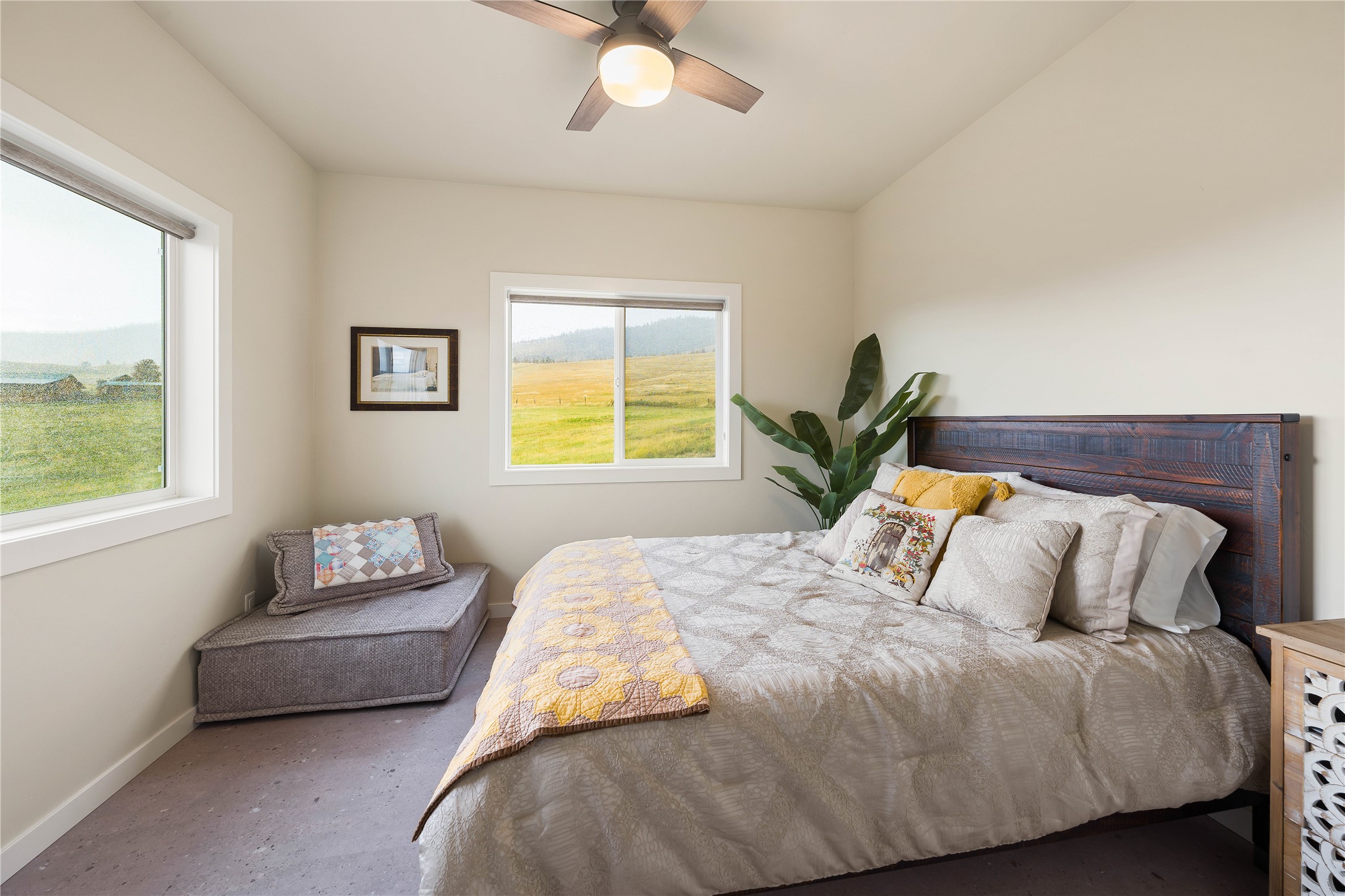 Elmo, Montana 59915, United States, 3 Bedrooms Bedrooms, ,3 BathroomsBathrooms,Residential,Active,187811