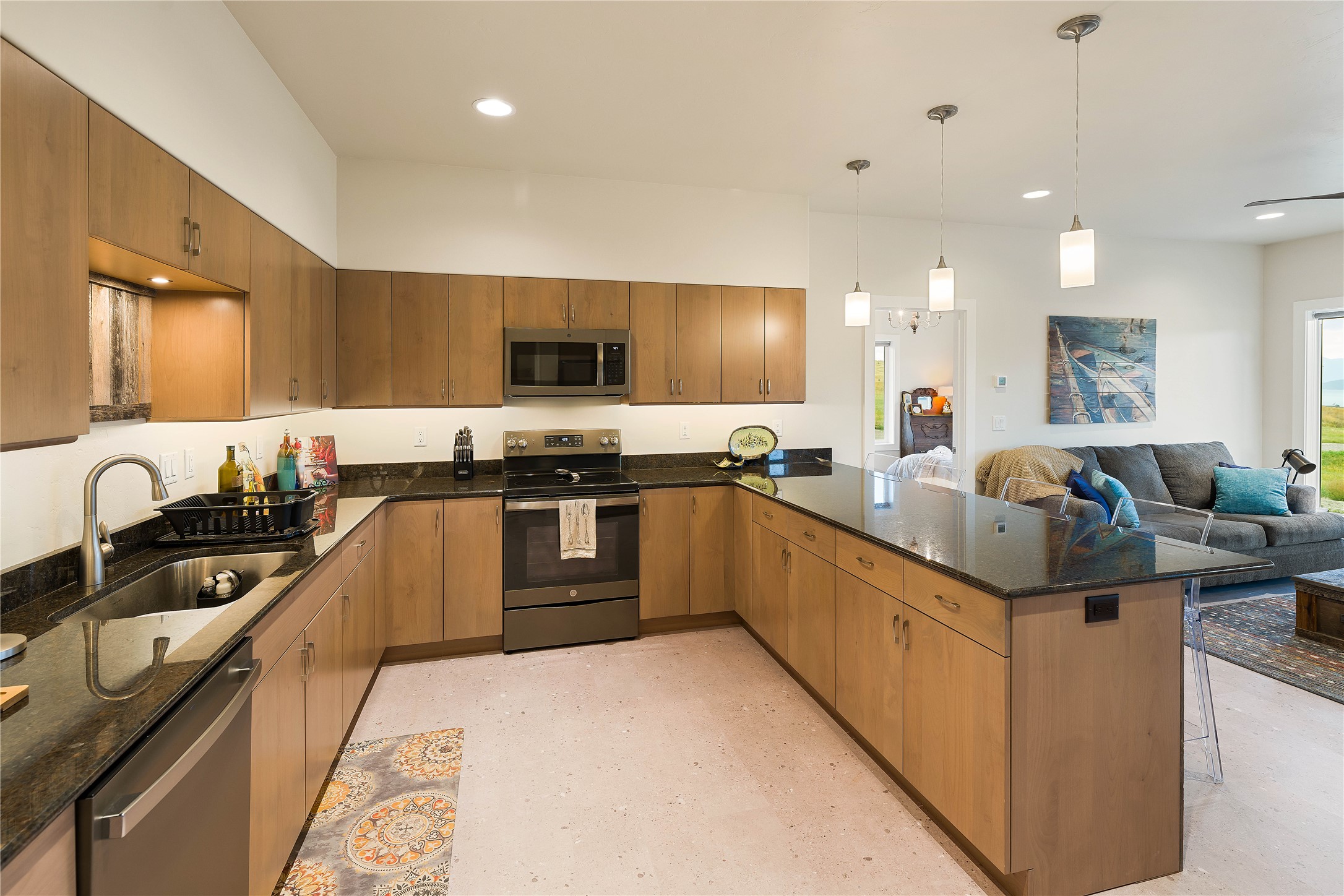 Elmo, Montana 59915, United States, 3 Bedrooms Bedrooms, ,3 BathroomsBathrooms,Residential,Active,187811