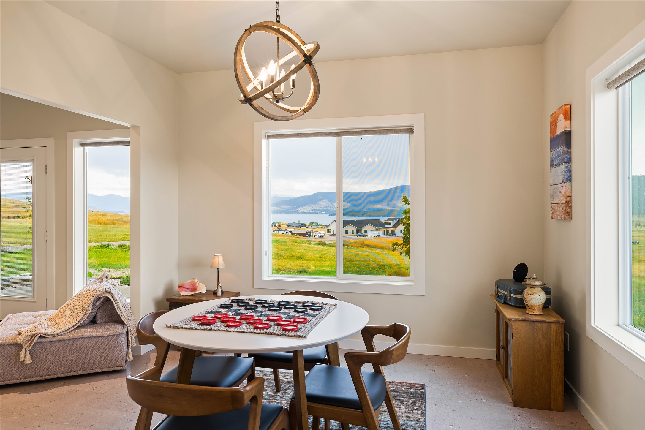 Elmo, Montana 59915, United States, 3 Bedrooms Bedrooms, ,3 BathroomsBathrooms,Residential,Active,187811