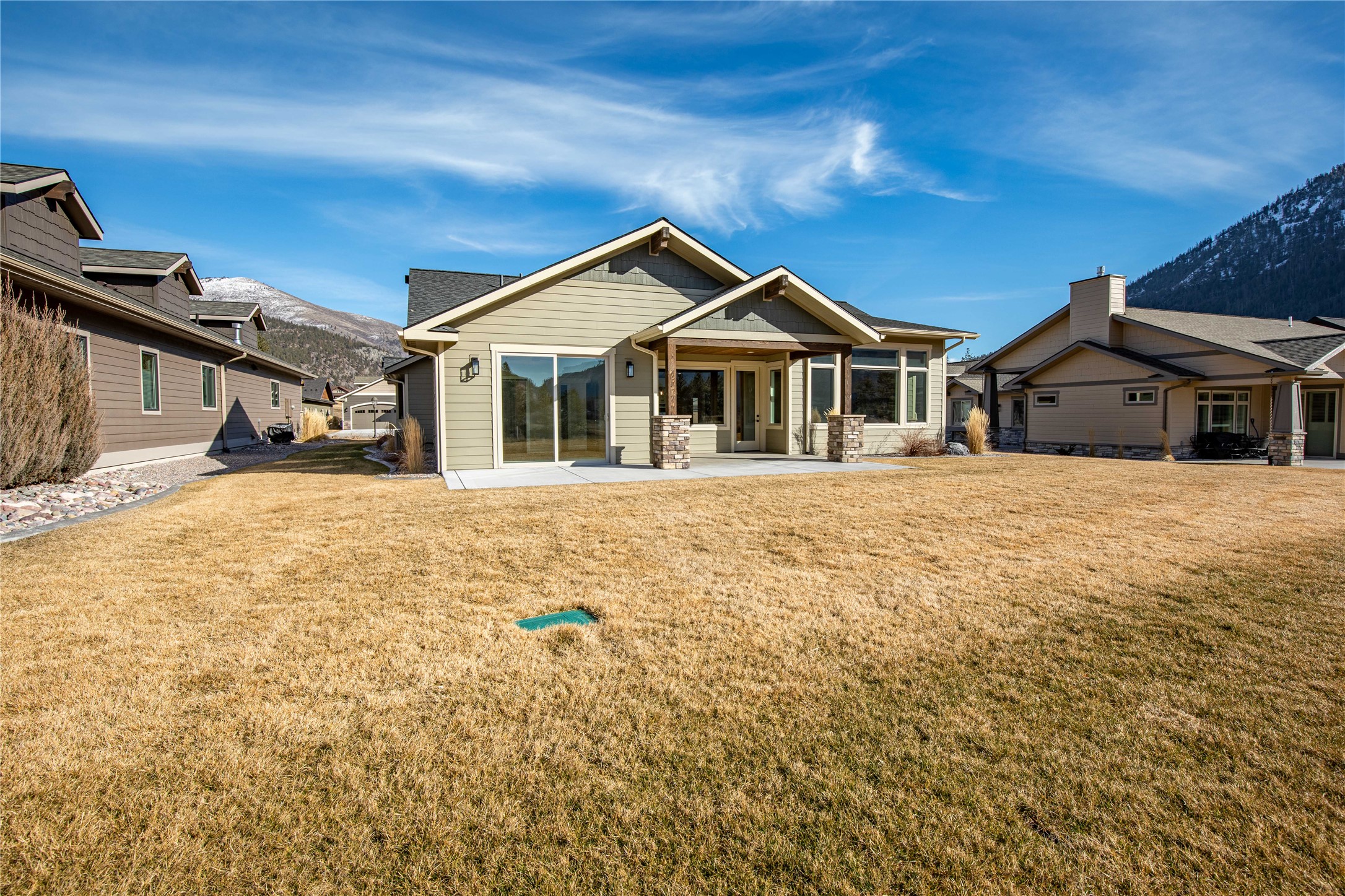 985 Anglers Bend Way