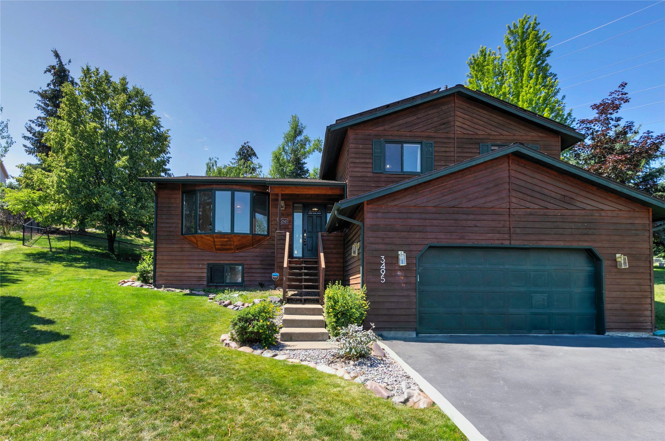 Missoula, Montana 59803, United States, 3 Bedrooms Bedrooms, ,3 BathroomsBathrooms,Residential,Active,165234