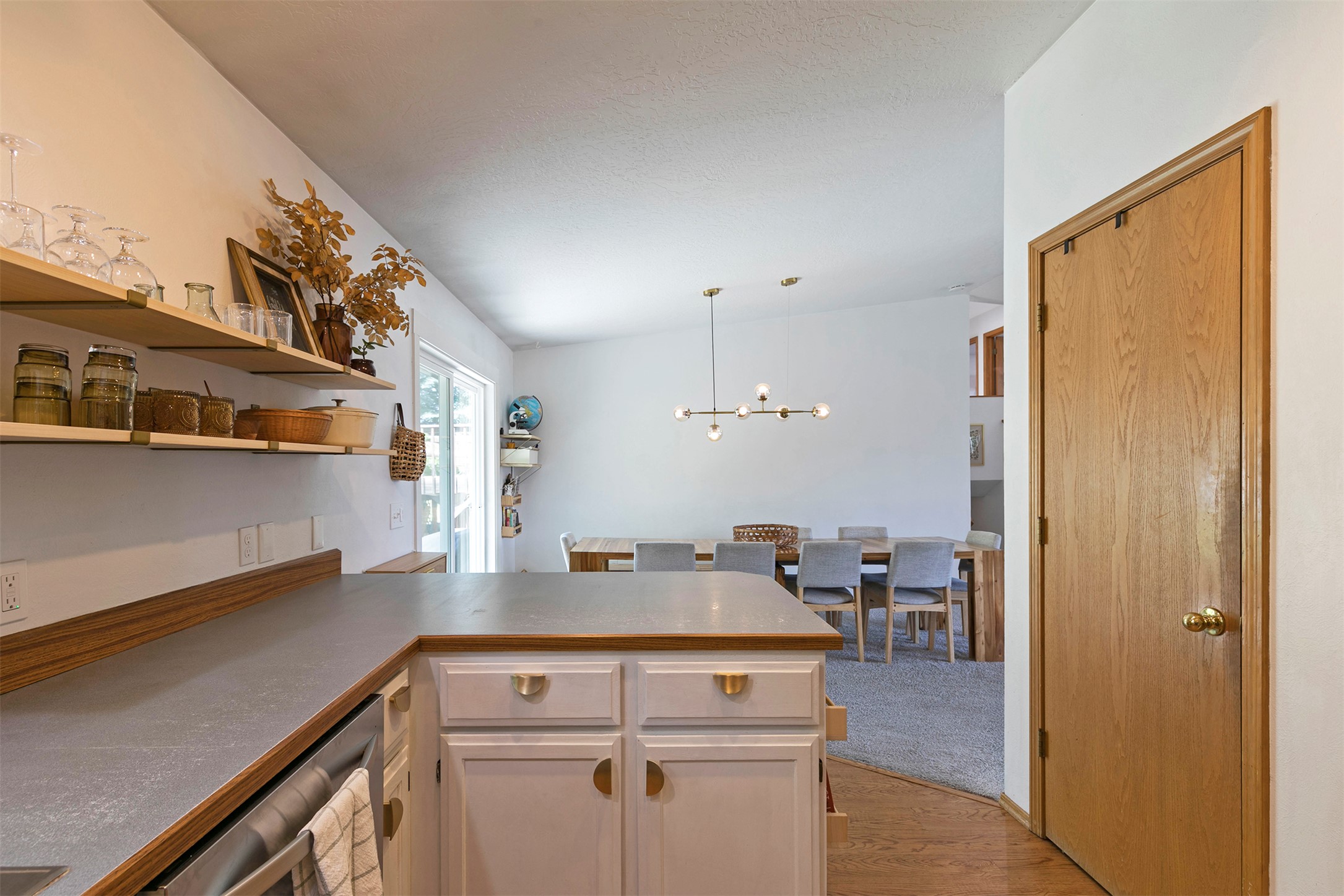 Missoula, Montana 59803, United States, 3 Bedrooms Bedrooms, ,3 BathroomsBathrooms,Residential,Active,165234