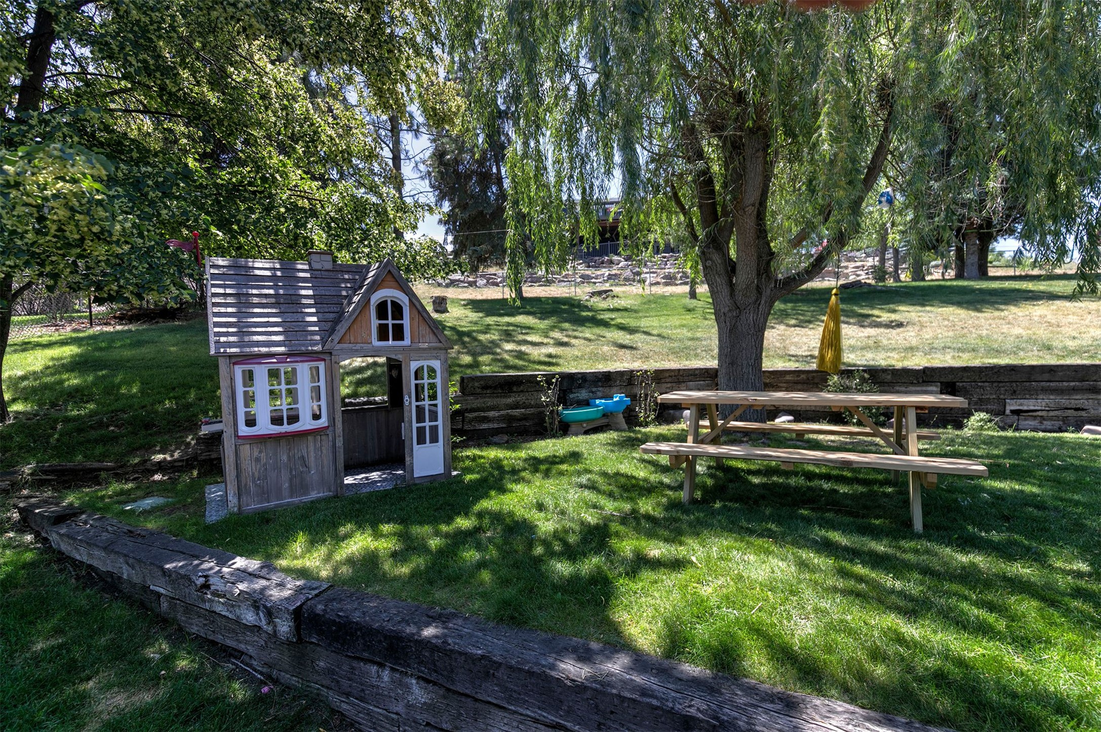 Missoula, Montana 59803, United States, 3 Bedrooms Bedrooms, ,3 BathroomsBathrooms,Residential,Active,165234