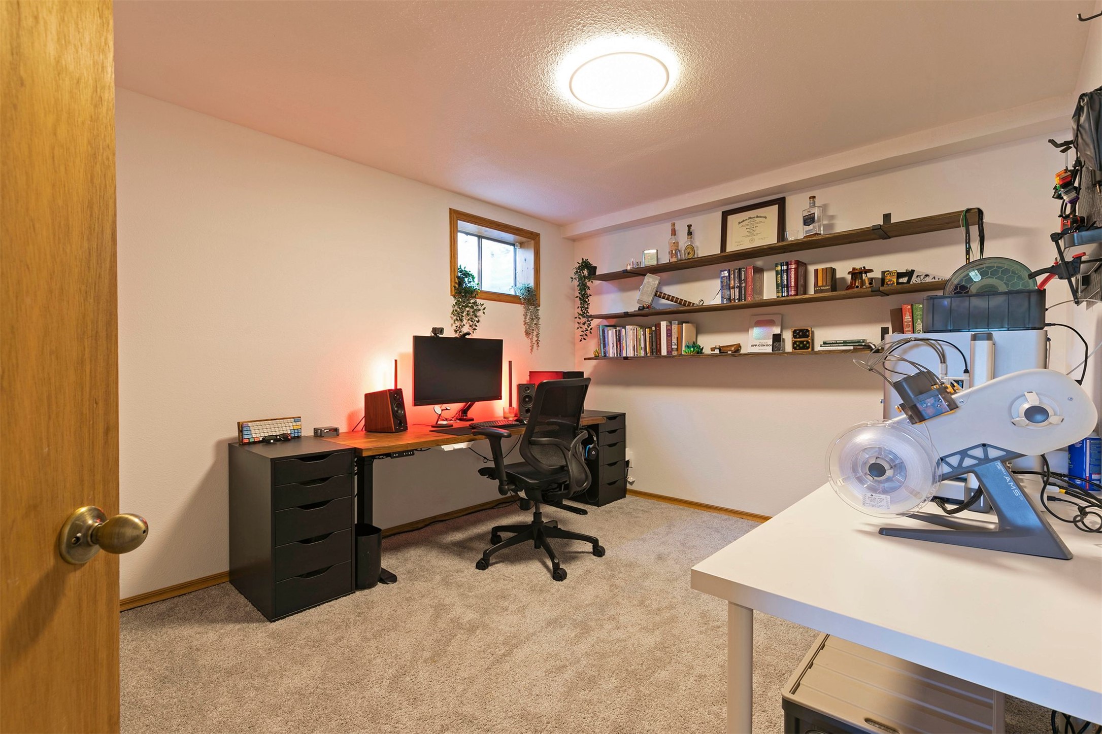 Missoula, Montana 59803, United States, 3 Bedrooms Bedrooms, ,3 BathroomsBathrooms,Residential,Active,165234