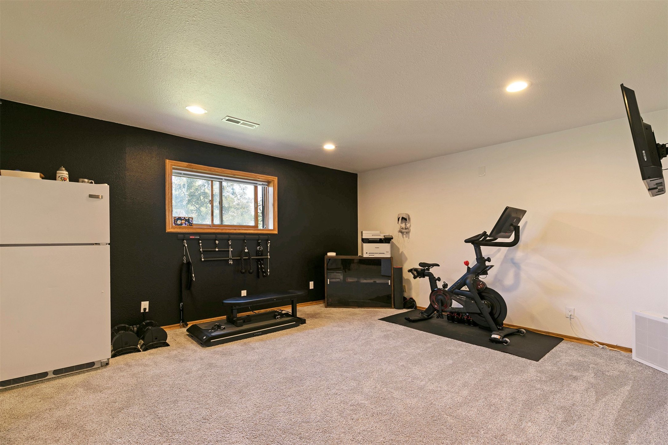 Missoula, Montana 59803, United States, 3 Bedrooms Bedrooms, ,3 BathroomsBathrooms,Residential,Active,165234