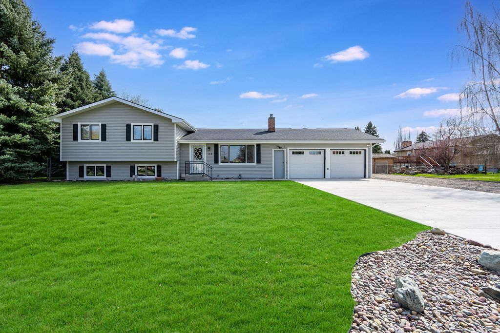 Photo of 58 Sussex Drive, Kalispell, MT 59901 (MLS # 30069259)