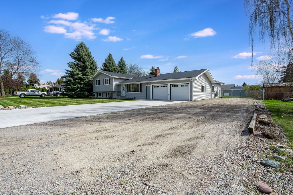 Photo of 58 Sussex Drive, Kalispell, MT 59901 (MLS # 30069259)